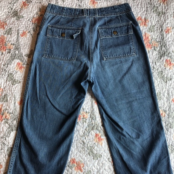 high waisted, straight leg, calf-high jeans - Picture 2 of 4